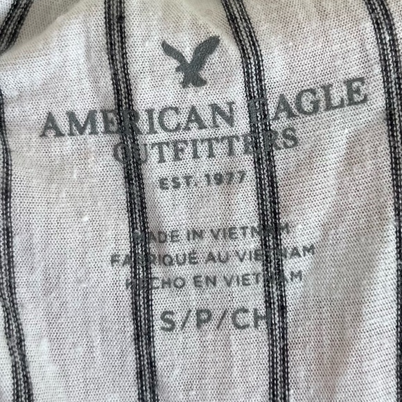 American Eagle off the Shoulder Striped Top - Picture 4 of 6
